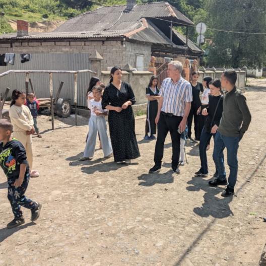 Besuch in einem Romadorf bei Uzhgorod